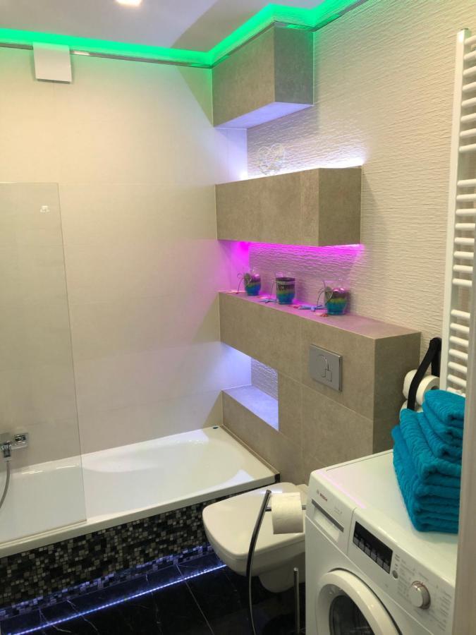 Apartament Zatoka Deluxe Z Ogrodem Appartement Debogorze Buitenkant foto