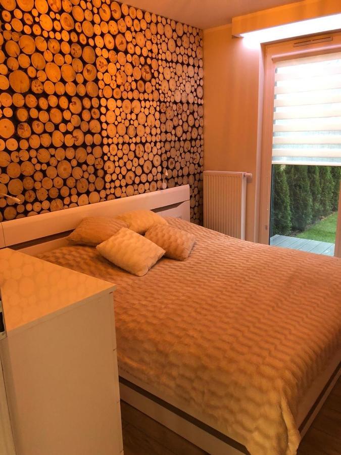 Apartament Zatoka Deluxe Z Ogrodem Appartement Debogorze Buitenkant foto